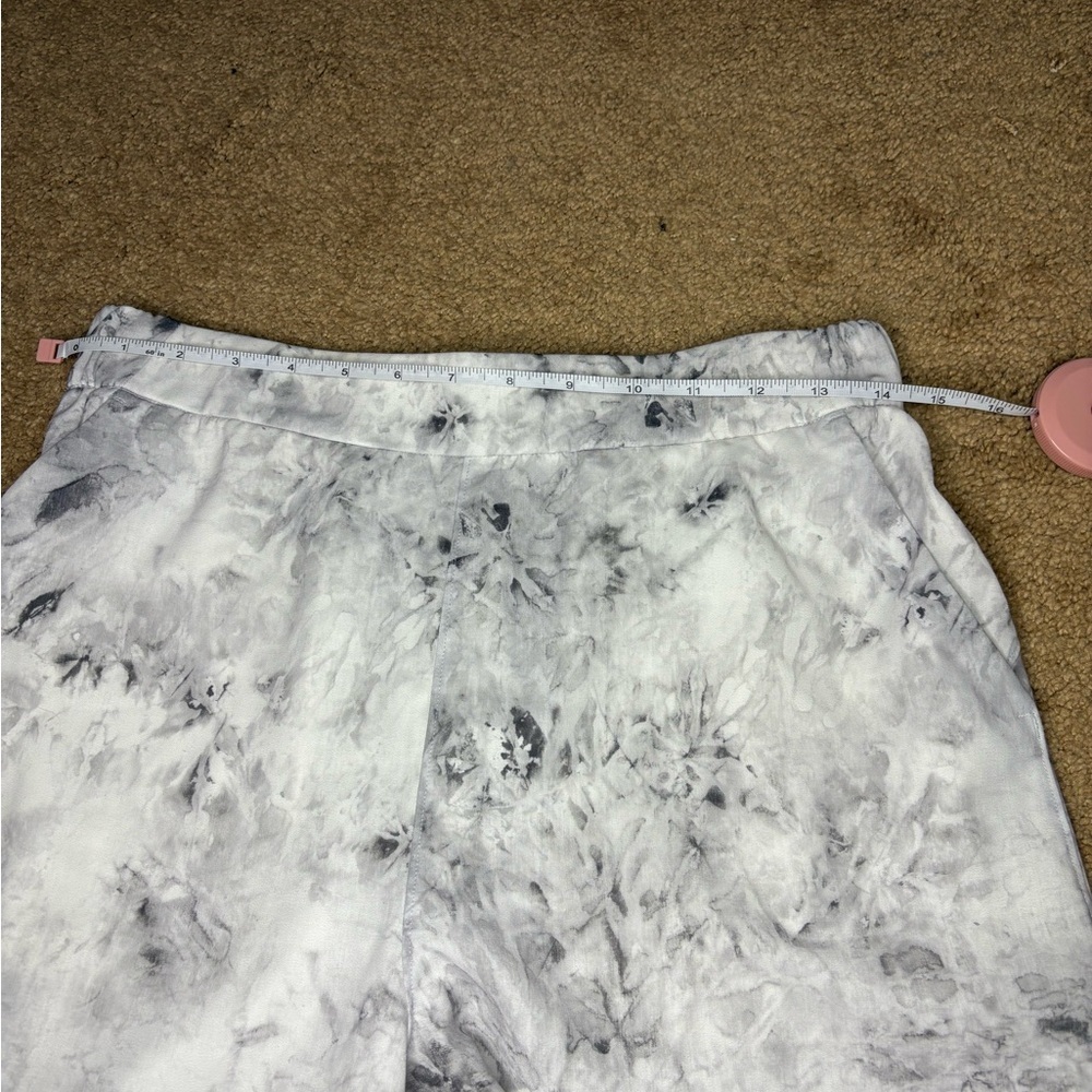 LULULEMON Flat-Front RELAXED Short SIZE 6 Aquila Rhino Grey White Marble 4.5" - Picture 5 of 8